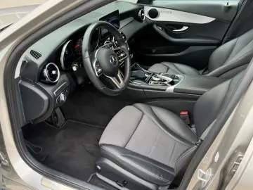 MERCEDES-BENZ C 180 Lim. Avantgarde  LED KAMERA AHK TEMPO