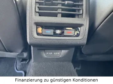 VW Golf VIII Lim. R 4Motion  GLASDACH DR.ASS CARPL