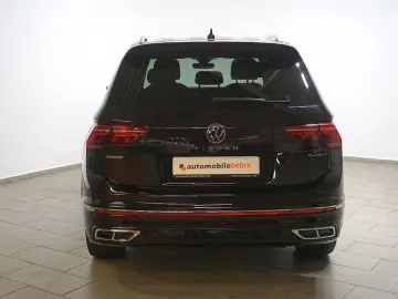 VW Tiguan Allspace 2.0TSI DSG R-Line 4M-Pano-AHK