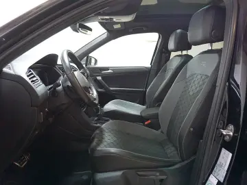 VW Tiguan Allspace 2.0TSI DSG R-Line 4M-Pano-AHK