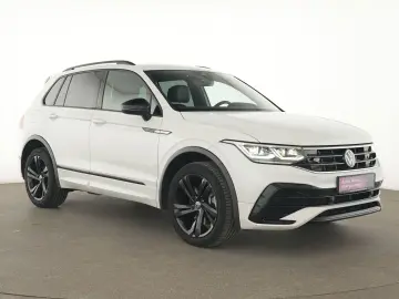 VW Tiguan R-Line 4M BlackStyle AHK Matrix R-Kam ACC
