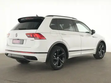 VW Tiguan R-Line 4M BlackStyle AHK Matrix R-Kam ACC