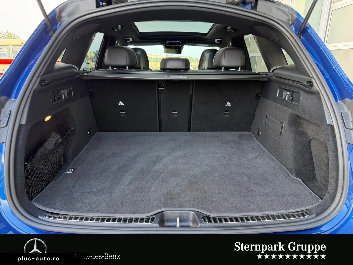 MERCEDES-BENZ GLC220d 4M AMG Burmester Ventilation 360