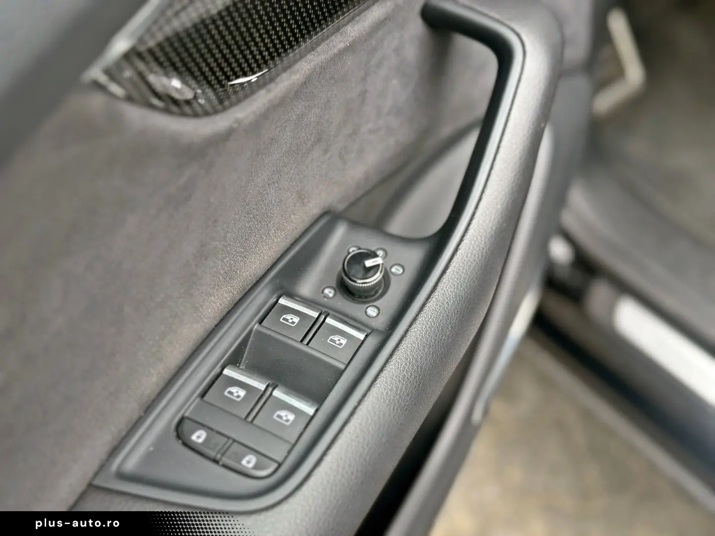 AUDI SQ8 TFSI qu competition  BLACK PANO AHK B&O HuD