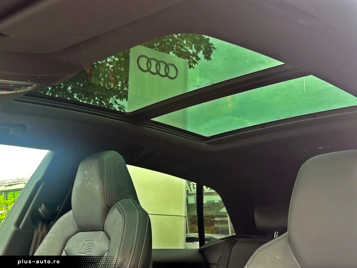 AUDI SQ8 TFSI qu competition  BLACK PANO AHK B&O HuD