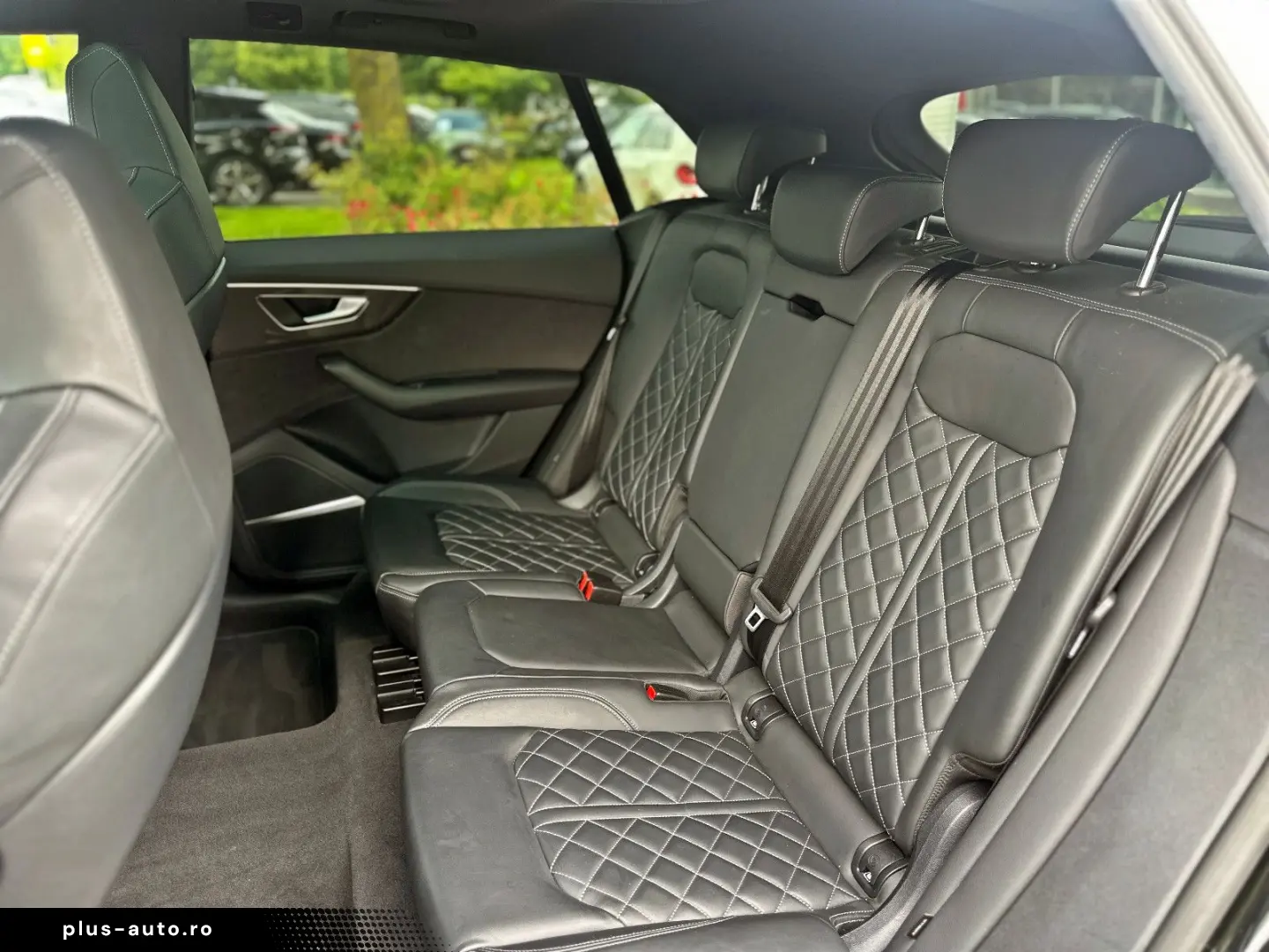 AUDI SQ8 TFSI qu competition  BLACK PANO AHK B&O HuD
