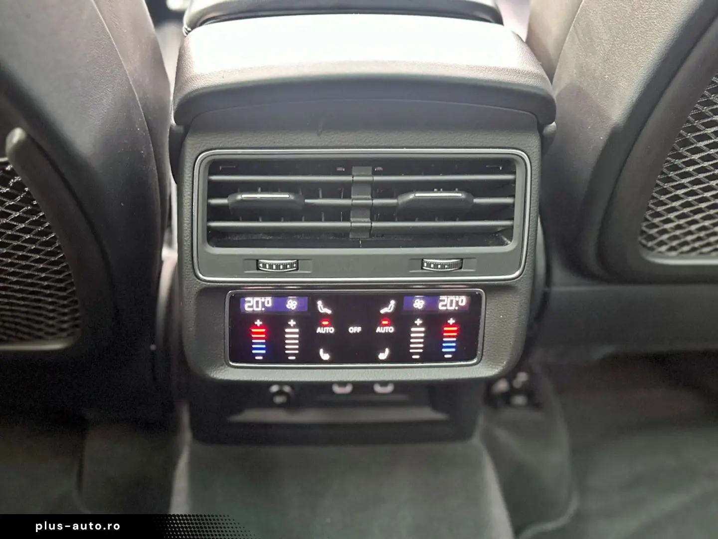 AUDI SQ8 TFSI qu competition  BLACK PANO AHK B&O HuD