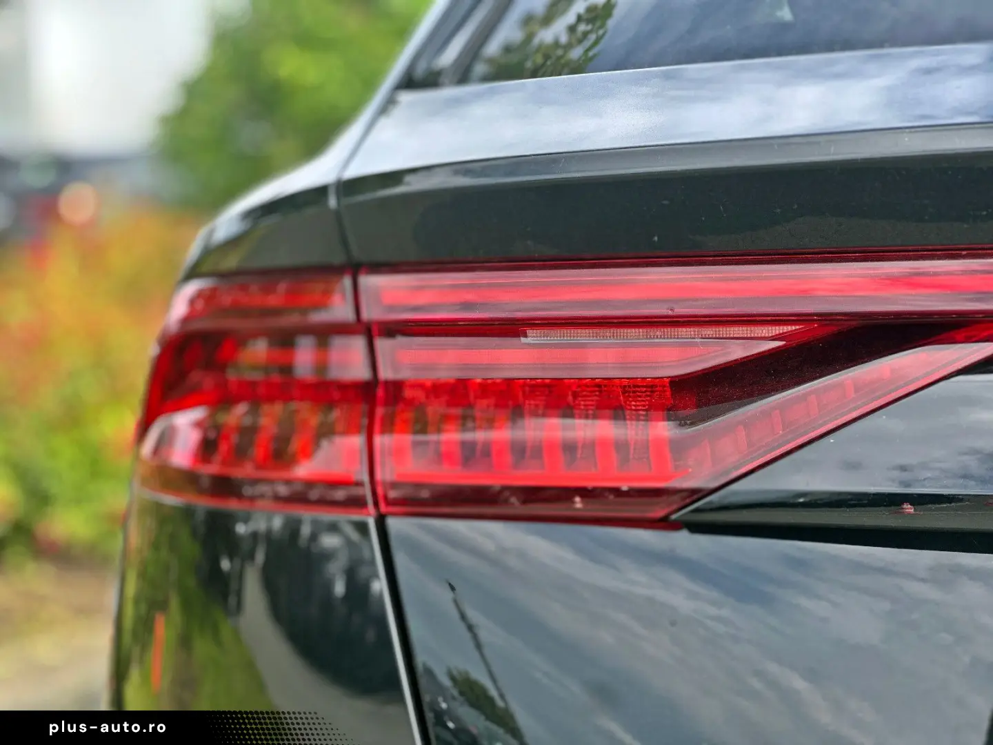 AUDI SQ8 TFSI qu competition  BLACK PANO AHK B&O HuD
