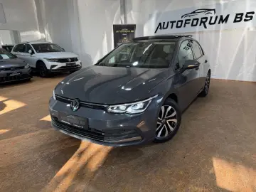 VW GolfVIII Lim.Active2.0TDI DSG PANO AHK GARANTIE