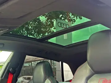 AUDI RSQ8 qu KERAMIK PANO STANDHZ 360  305kmh