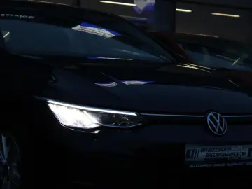VW Golf Automatik  LED Apple-Android PDC ACC
