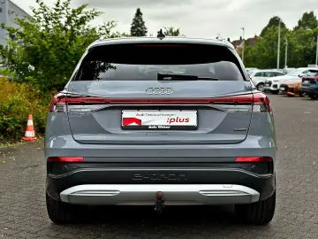 AUDI Q4 e-tron 45 qu AHK KAMERA ACC NAVI  SPORTSITZE