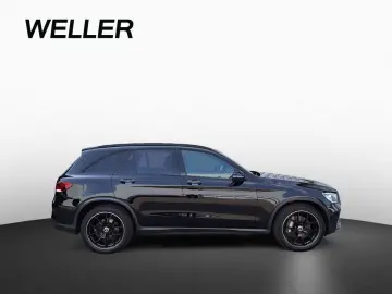 MERCEDES-BENZ GLC 300 d 4M 9G-T AMG Line Plus DISTRO…