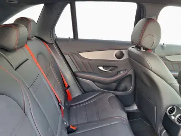MERCEDES-BENZ GLC 300 d 4M 9G-T AMG Line Plus DISTRO…