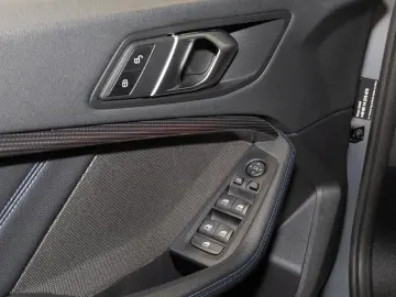 BMW 118i  5 M Sport PANO RFK NAVI LED Sound Syst.