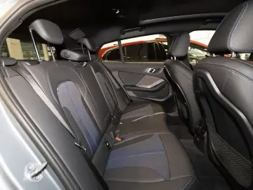 BMW 118i  5 M Sport PANO RFK NAVI LED Sound Syst.
