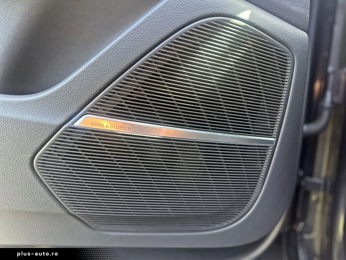 AUDI Q8 50TDI qu competition  BLACK HDMATRIX CARBON