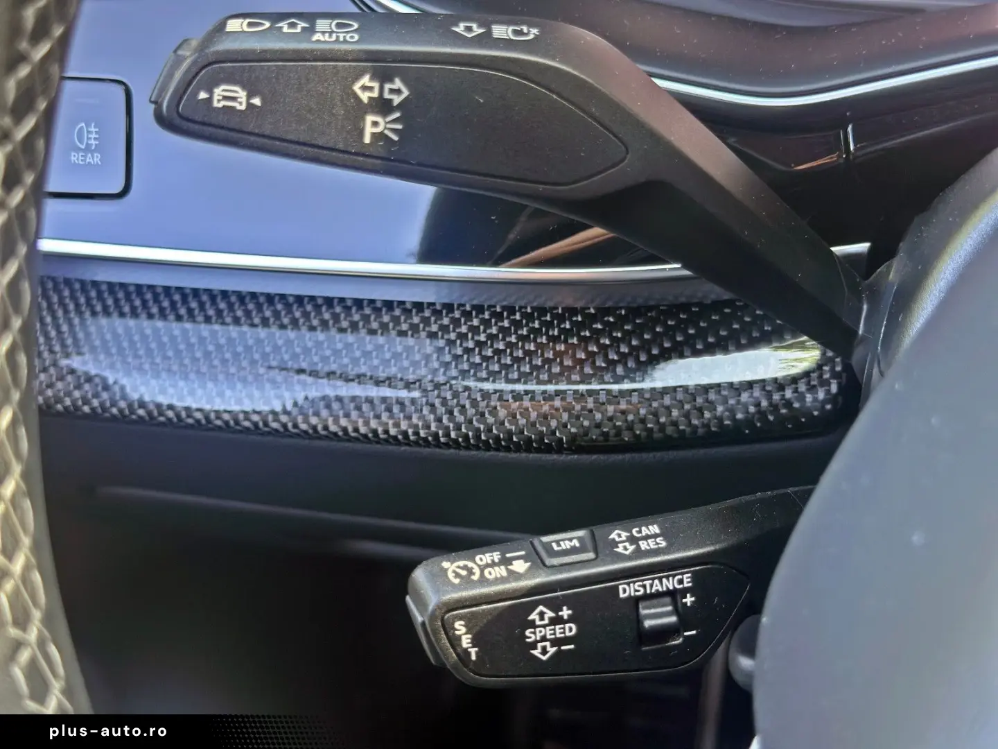 AUDI Q8 50TDI qu competition  BLACK HDMATRIX CARBON