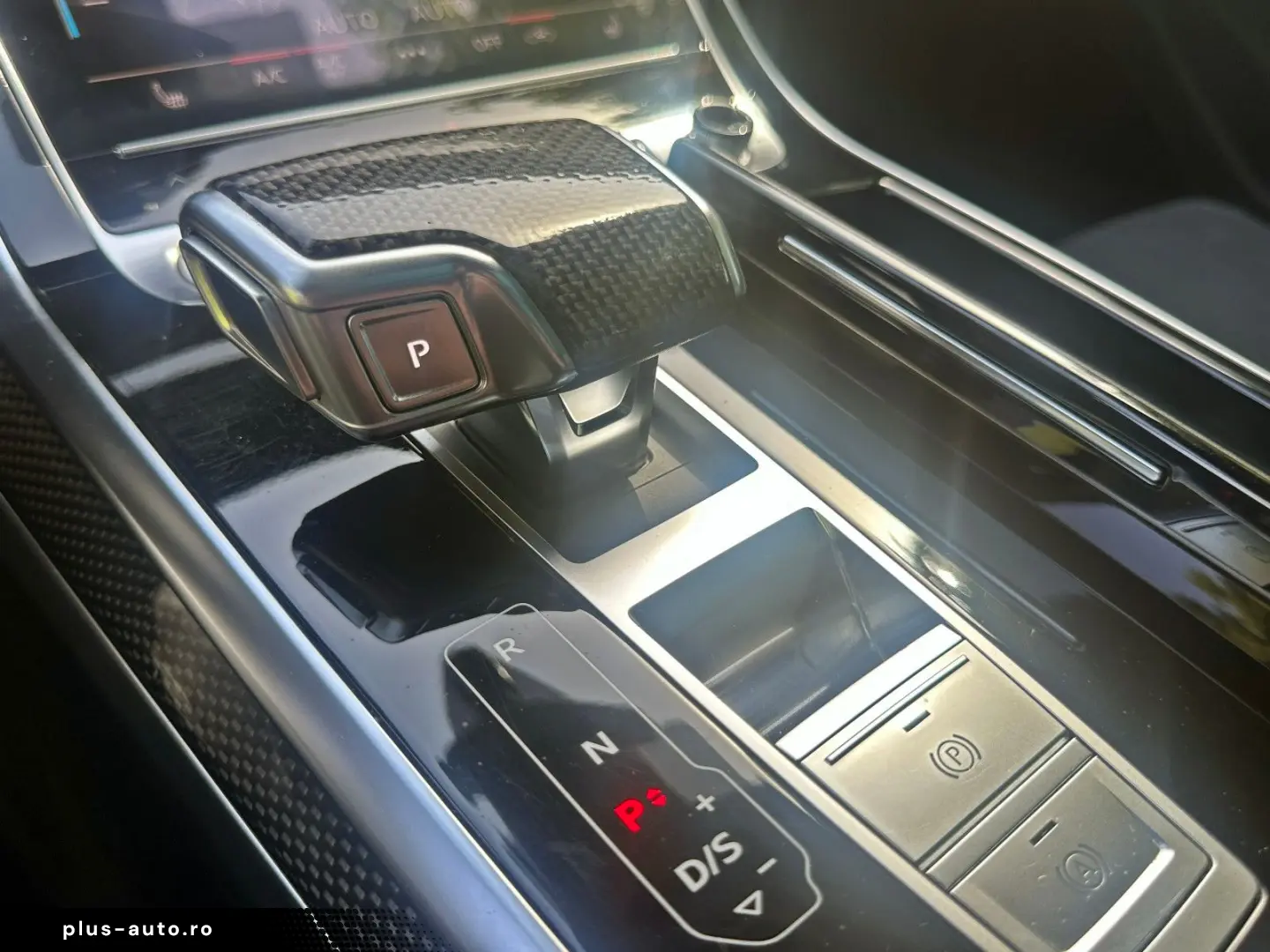 AUDI Q8 50TDI qu competition  BLACK HDMATRIX CARBON