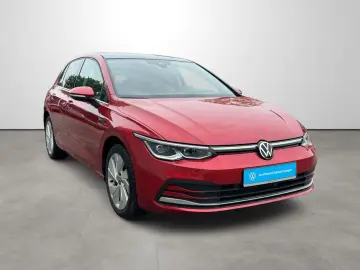 VW Golf VIII 1.5 TSI STYLE  LED  PANO HUD NAVI