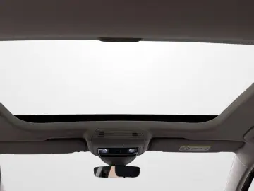 VW Golf VIII 1.5 TSI STYLE  LED  PANO HUD NAVI