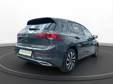 VW Golf VIII 2.0 TDI DSG ACTIVE   NAVI   AHK
