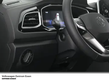 VW T-Roc R-Line DSG AHK 18 IQ.Drive R-Kamera