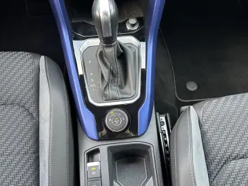VW T-Roc R 4Motion NAV LED KAMERA AHK SPORTABGAS VC