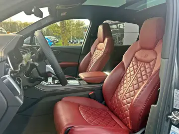 AUDI SQ7 TFSI BLACK PANO HUD 7-SITZER AHK B&O
