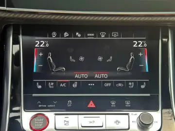 AUDI SQ7 TFSI BLACK PANO HUD 7-SITZER AHK B&O