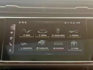 AUDI SQ7 TFSI BLACK PANO HUD 7-SITZER AHK B&O