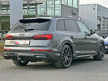 AUDI SQ7 TFSI BLACK PANO HUD 7-SITZER AHK B&O
