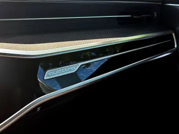 AUDI RS7 performance PANO HUD B&O ADV. NIGHT STHZG