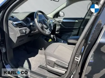 BMW X1 18d Navi LED AHK HIFI Sitzhzg. PDC DAB