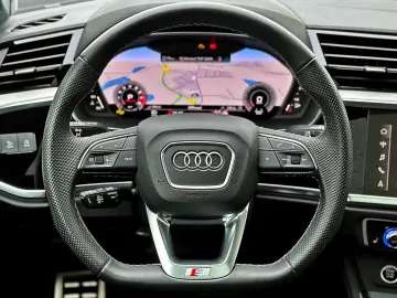 AUDI Q3 Sportback 35TFSI S LINE PANO SONOS STANDHZ VC