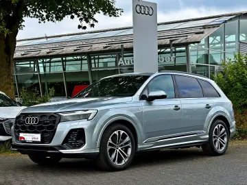 AUDI Q7 50TDI qu S LINE BLACK PANO HUD 7-SITZER