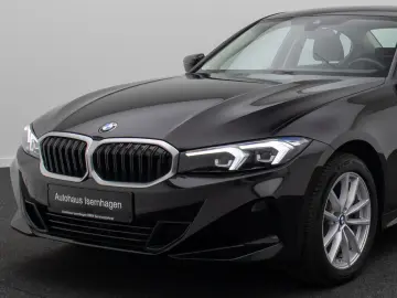 BMW 318i GeschwindigR PDC DAB CockpitPlus Widscreen