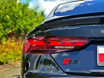 AUDI S5 Sportback TDI qu COMPETITION LASER BLACK