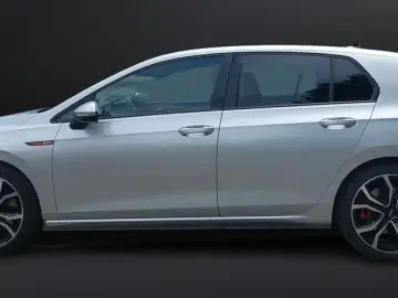 VW Golf 2.0 TSI DSG  SHZ RFK Navi AHK schwenkb.