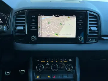 SKODA Karoq Sportline 1.5 TSI ACT Matrix-LED Navi USB-