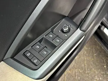 AUDI Q3 Sportback 35TFSI S LINE PANO SONOS STANDHZ VC