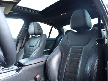 BMW M340i xDrive M KAMERA HUD SBD SHZ LHZ APPLE R19