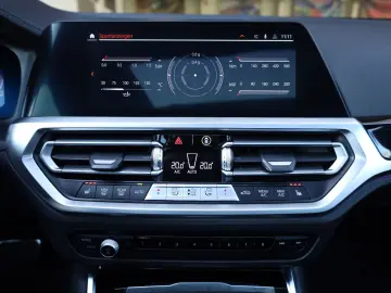 BMW M340i xDrive M KAMERA HUD SBD SHZ LHZ APPLE R19