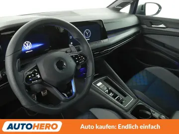VW Golf VIII 2.0 TSI R 4Motion Aut. NAVI IQLED ACC
