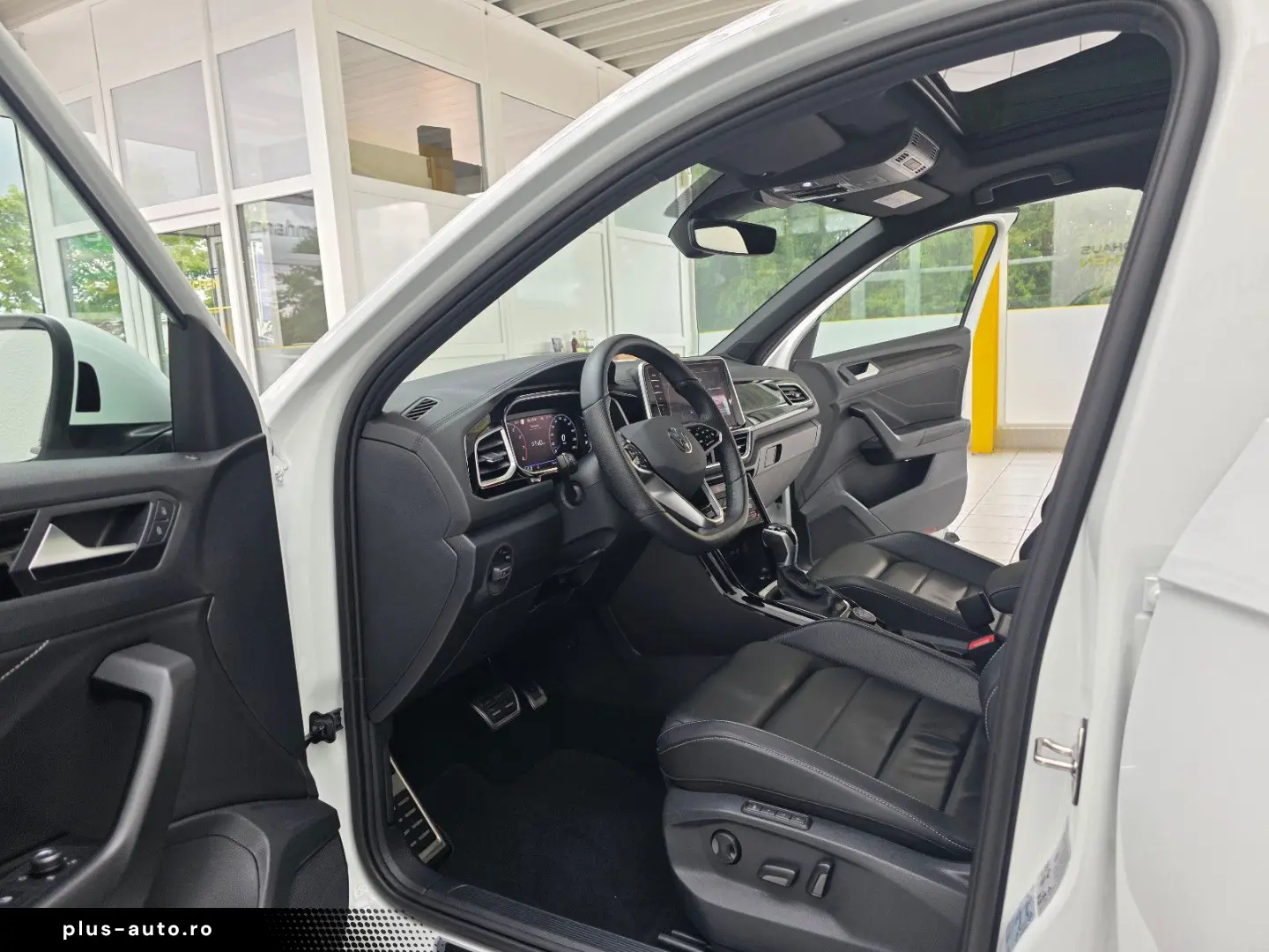 VW T-Roc R-Line 4Motion DCC Panorama Leder Nappa