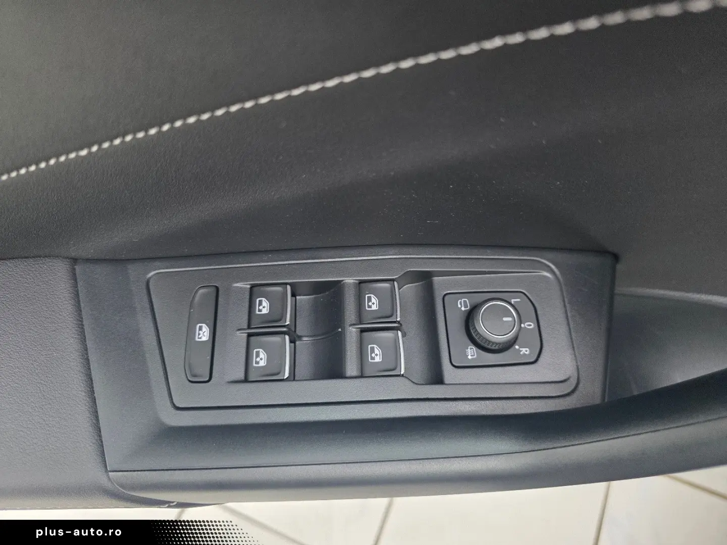 VW T-Roc R-Line 4Motion DCC Panorama Leder Nappa
