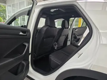 VW T-Roc R-Line 4Motion DCC Panorama Leder Nappa