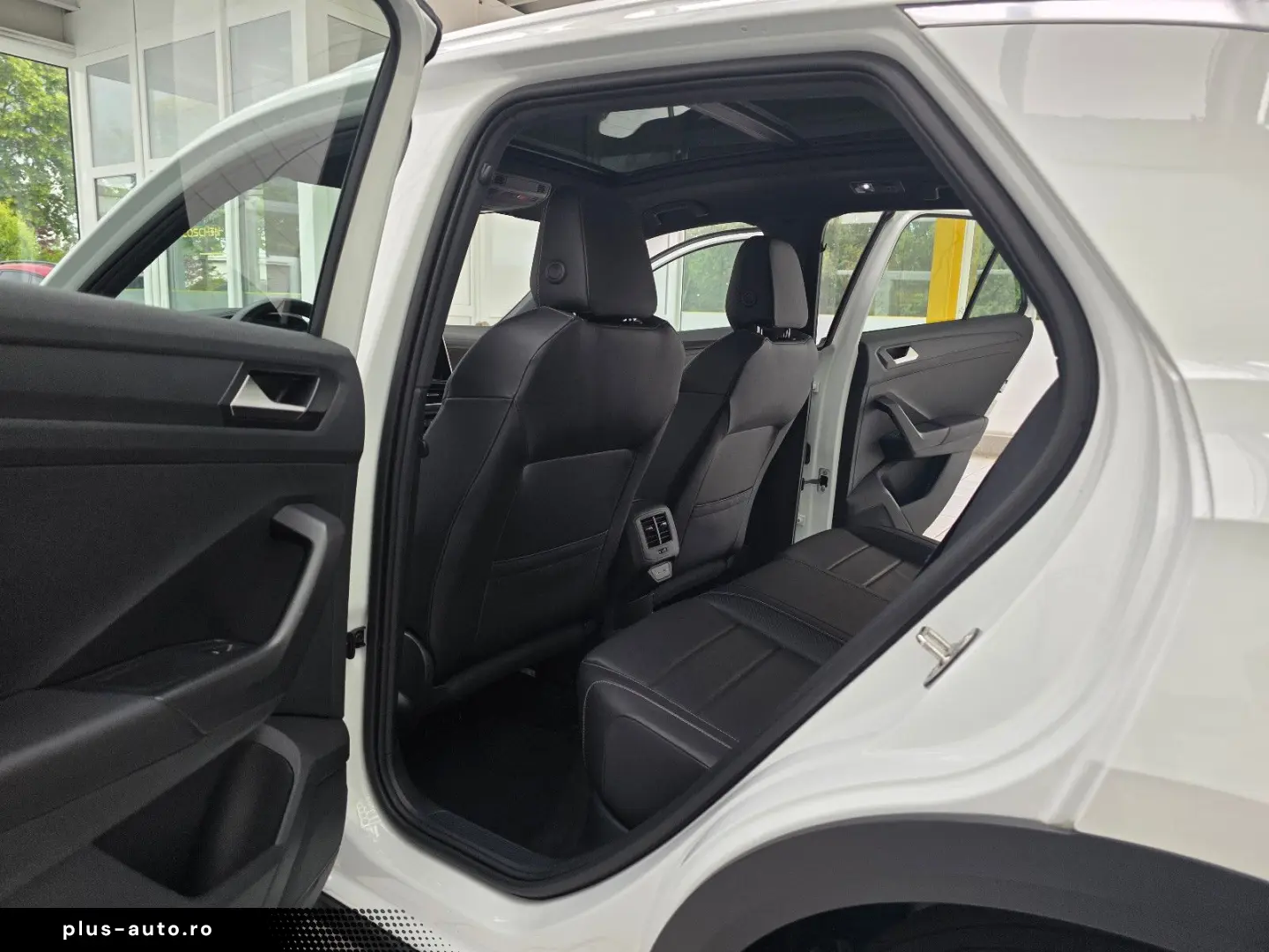 VW T-Roc R-Line 4Motion DCC Panorama Leder Nappa