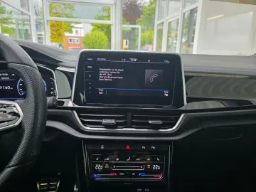 VW T-Roc R-Line 4Motion DCC Panorama Leder Nappa