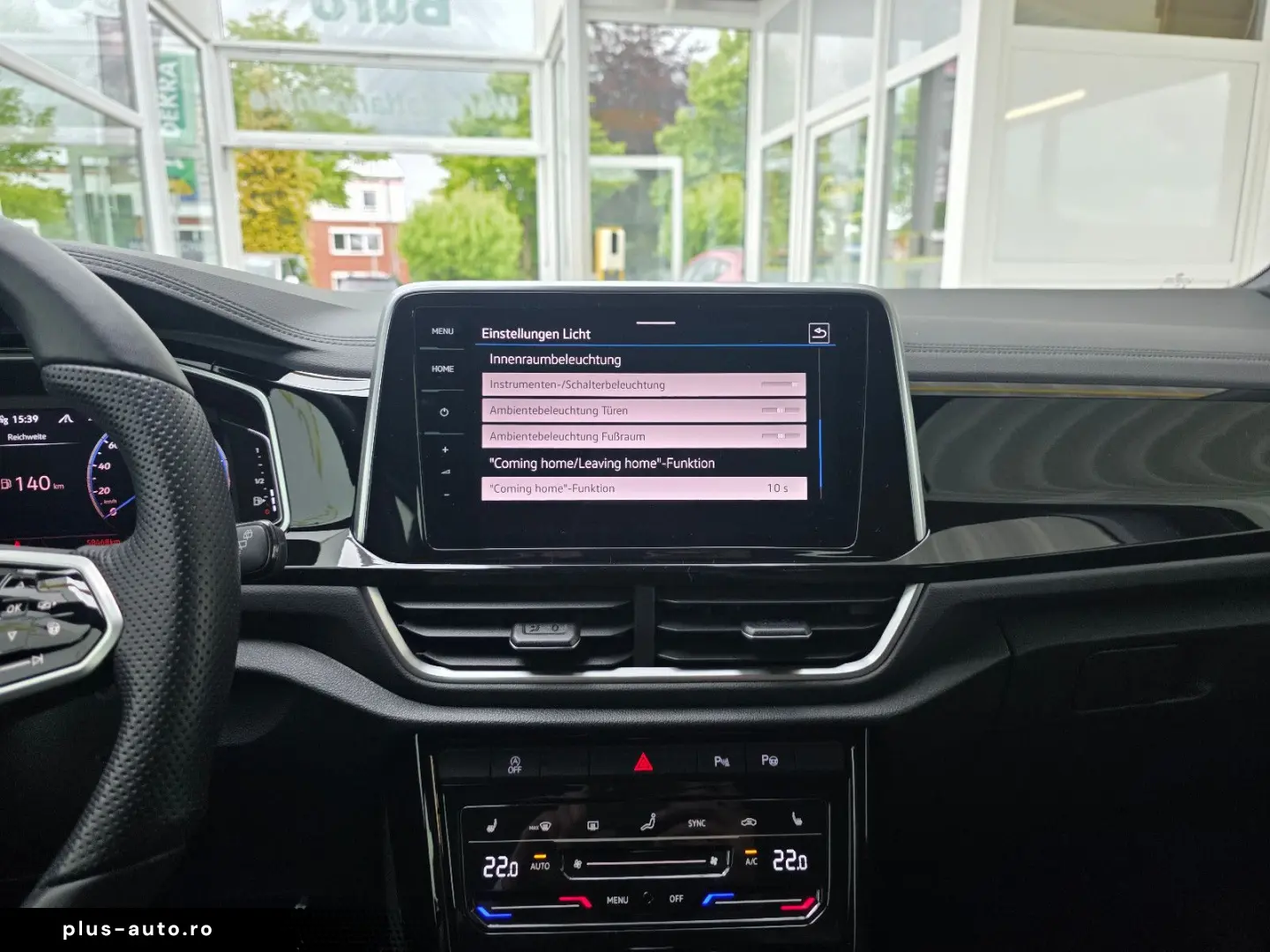 VW T-Roc R-Line 4Motion DCC Panorama Leder Nappa